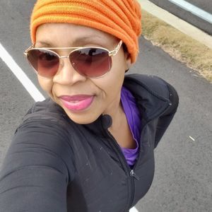 Meet your Posher, Ellen